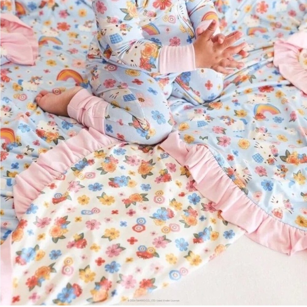 NWT Posh Peanut Hello Kitty Springtime Blue & Ditsy Floral Luxe Ruffled Patoo